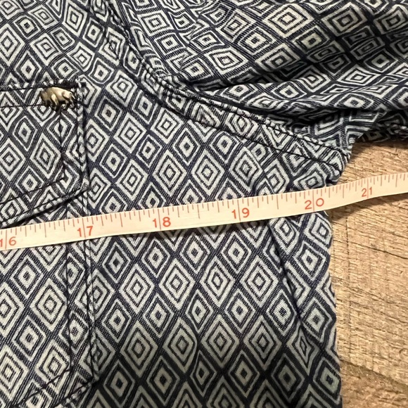 Buffalo David Bitton XL button down - Picture 5 of 6